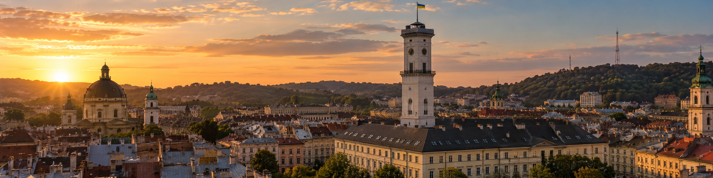 IEEE UKRCON 2019 - панорама історичного центру Львова